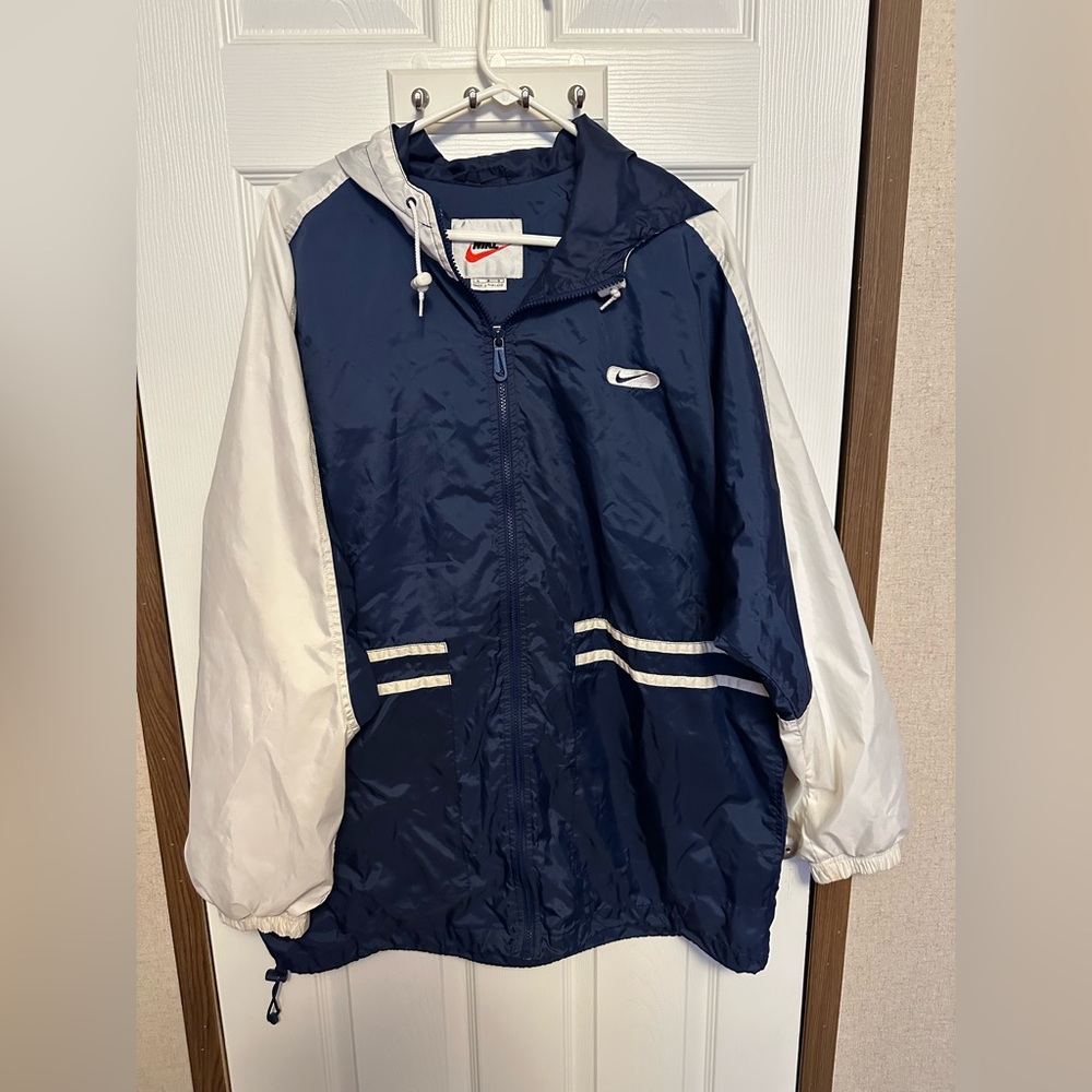 Nike Blue and White jacket  vintage   Windbreaker